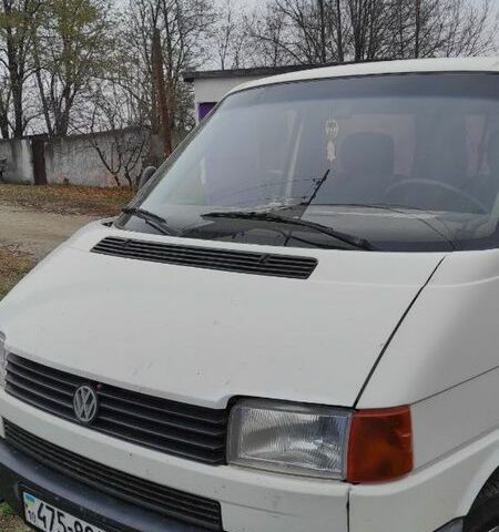 Белый Фольксваген Transporter, объемом двигателя 1.9 л и пробегом 430 тыс. км за 4400 $, фото 1 на Automoto.ua