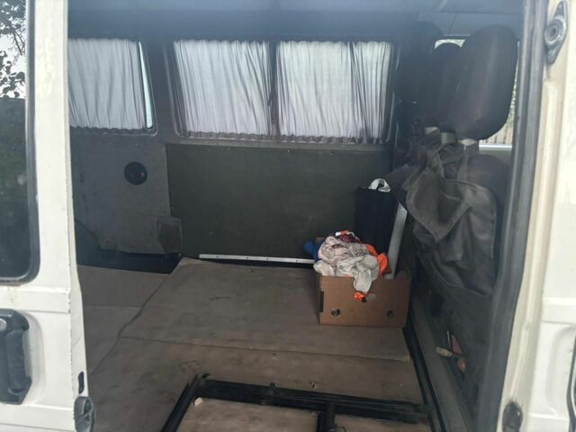 Белый Фольксваген Transporter, объемом двигателя 2.5 л и пробегом 400 тыс. км за 6200 $, фото 6 на Automoto.ua