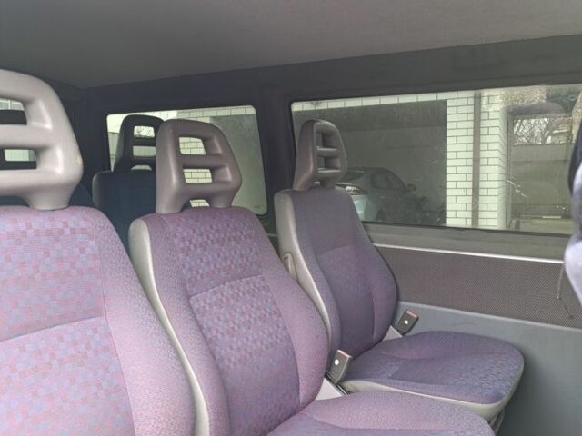 Білий Фольксваген Transporter, об'ємом двигуна 1.9 л та пробігом 356 тис. км за 5200 $, фото 6 на Automoto.ua