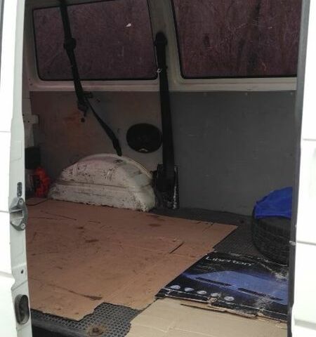 Белый Фольксваген Transporter, объемом двигателя 1.9 л и пробегом 430 тыс. км за 4400 $, фото 9 на Automoto.ua