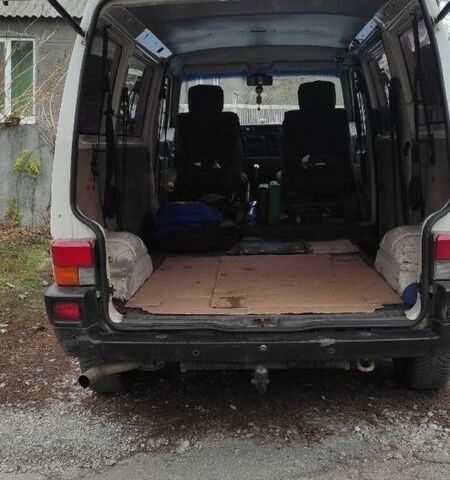 Белый Фольксваген Transporter, объемом двигателя 1.9 л и пробегом 430 тыс. км за 4400 $, фото 8 на Automoto.ua