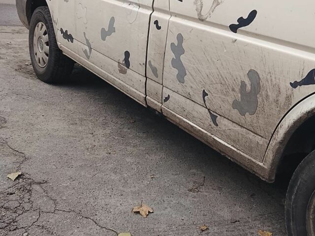 Белый Фольксваген Transporter, объемом двигателя 2.4 л и пробегом 476 тыс. км за 2000 $, фото 4 на Automoto.ua