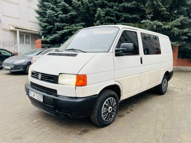 Белый Фольксваген Transporter, объемом двигателя 1.9 л и пробегом 100 тыс. км за 3250 $, фото 5 на Automoto.ua