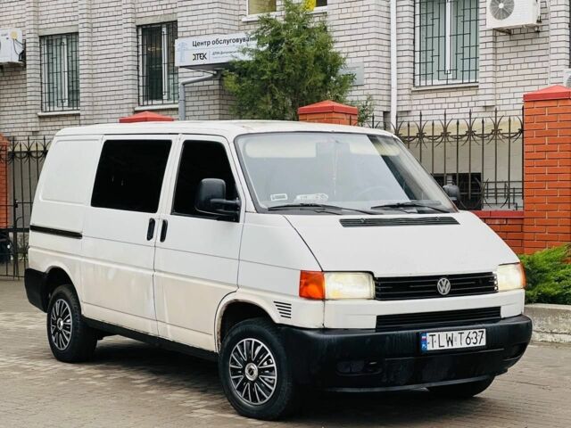 Белый Фольксваген Transporter, объемом двигателя 1.9 л и пробегом 100 тыс. км за 3250 $, фото 2 на Automoto.ua