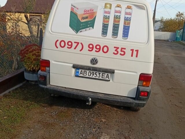 Белый Фольксваген Transporter, объемом двигателя 2.5 л и пробегом 357 тыс. км за 4500 $, фото 2 на Automoto.ua