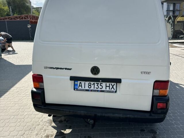 Білий Фольксваген Transporter, об'ємом двигуна 2.5 л та пробігом 409 тис. км за 6400 $, фото 19 на Automoto.ua