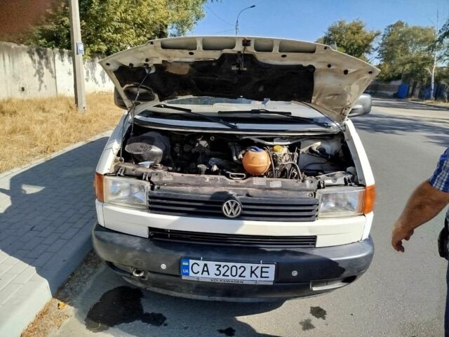 Білий Фольксваген Transporter, об'ємом двигуна 1.9 л та пробігом 528 тис. км за 3300 $, фото 5 на Automoto.ua