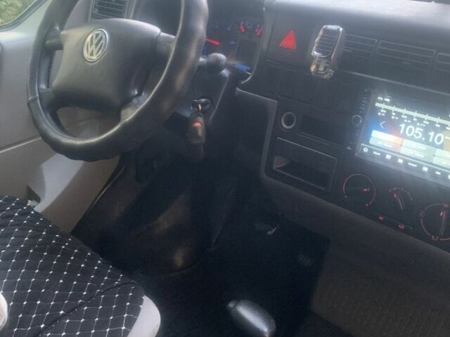 Белый Фольксваген Transporter, объемом двигателя 2.5 л и пробегом 290 тыс. км за 6300 $, фото 13 на Automoto.ua