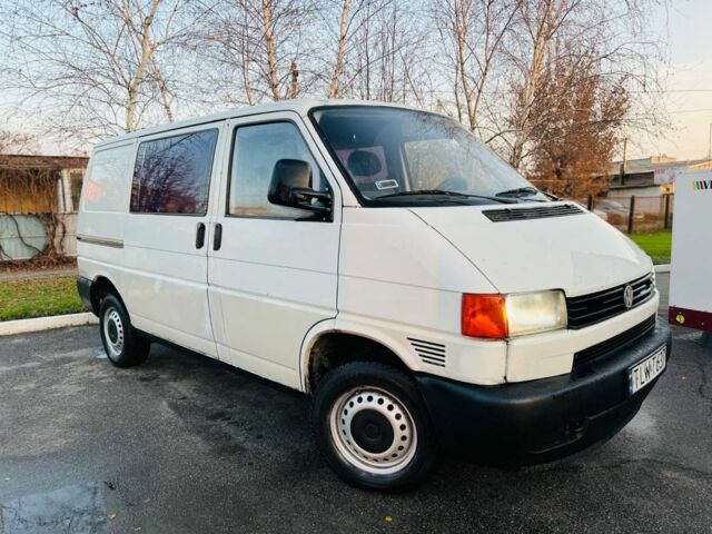 Білий Фольксваген Transporter, об'ємом двигуна 1.9 л та пробігом 200 тис. км за 3650 $, фото 5 на Automoto.ua