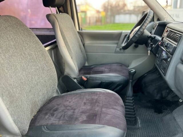 Білий Фольксваген Transporter, об'ємом двигуна 1.9 л та пробігом 200 тис. км за 3650 $, фото 9 на Automoto.ua