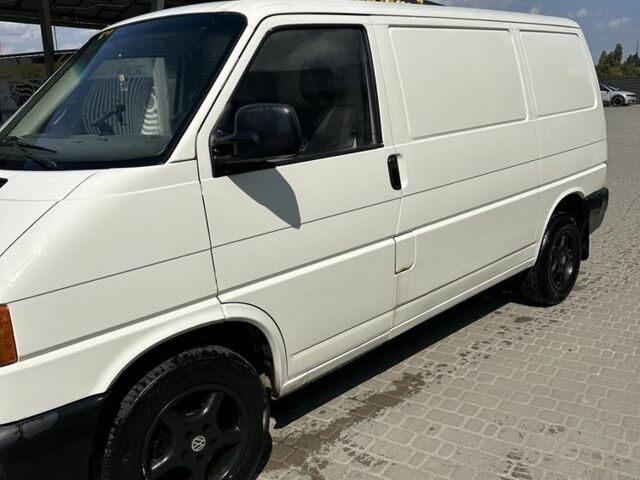 Білий Фольксваген Transporter, об'ємом двигуна 2.5 л та пробігом 409 тис. км за 6400 $, фото 21 на Automoto.ua
