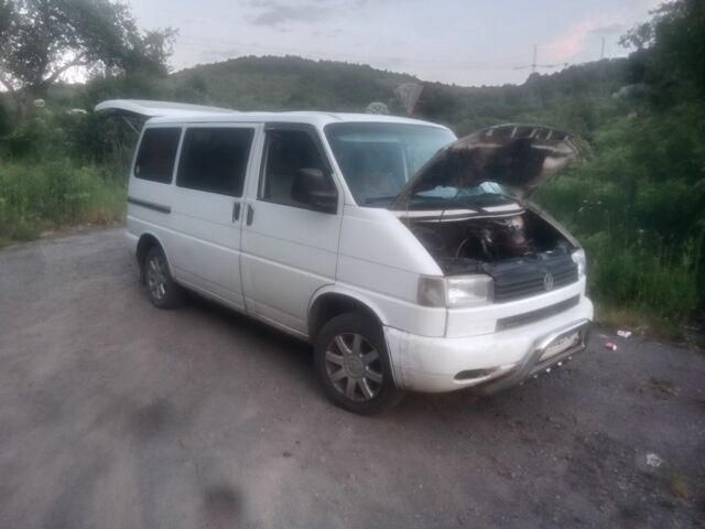 Білий Фольксваген Transporter, об'ємом двигуна 0 л та пробігом 299 тис. км за 2100 $, фото 2 на Automoto.ua