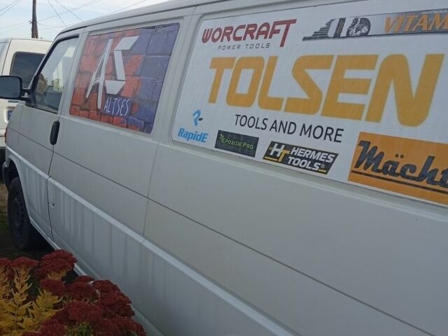 Белый Фольксваген Transporter, объемом двигателя 2.5 л и пробегом 357 тыс. км за 4500 $, фото 3 на Automoto.ua