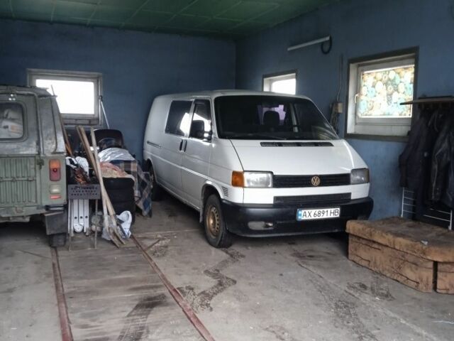 Белый Фольксваген Transporter, объемом двигателя 2.5 л и пробегом 378 тыс. км за 4800 $, фото 12 на Automoto.ua