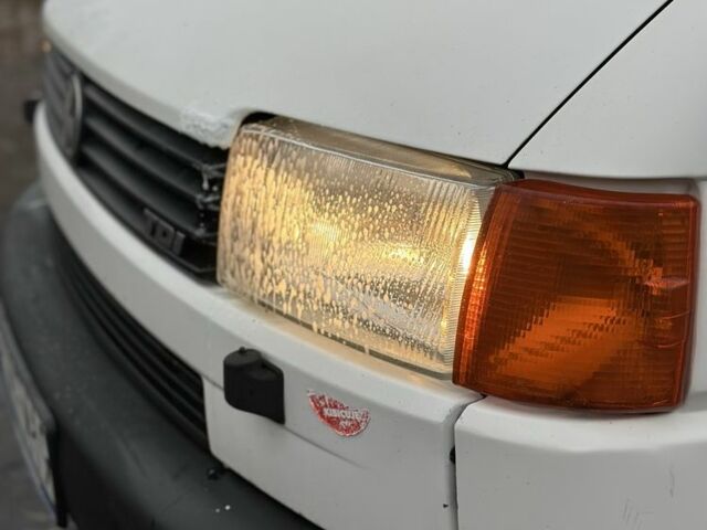 Белый Фольксваген Transporter, объемом двигателя 2.5 л и пробегом 300 тыс. км за 3100 $, фото 11 на Automoto.ua