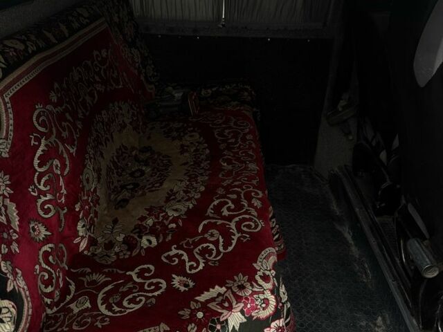 Білий Фольксваген Transporter, об'ємом двигуна 2.5 л та пробігом 755 тис. км за 5500 $, фото 1 на Automoto.ua