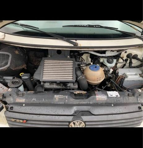 Белый Фольксваген Transporter, объемом двигателя 2.5 л и пробегом 300 тыс. км за 2150 $, фото 11 на Automoto.ua