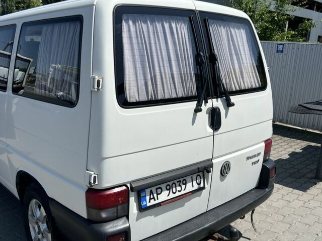 Білий Фольксваген Transporter, об'ємом двигуна 2.5 л та пробігом 422 тис. км за 6672 $, фото 3 на Automoto.ua