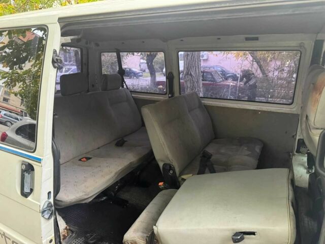 Белый Фольксваген Transporter, объемом двигателя 2.5 л и пробегом 400 тыс. км за 3200 $, фото 8 на Automoto.ua