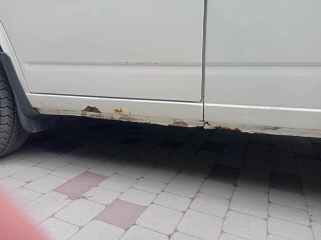 Белый Фольксваген Transporter, объемом двигателя 1.9 л и пробегом 416 тыс. км за 5150 $, фото 8 на Automoto.ua