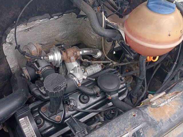 Белый Фольксваген Transporter, объемом двигателя 1.9 л и пробегом 416 тыс. км за 5150 $, фото 9 на Automoto.ua