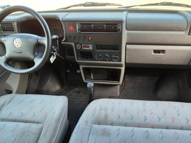 Белый Фольксваген Transporter, объемом двигателя 2.5 л и пробегом 288 тыс. км за 2150 $, фото 7 на Automoto.ua