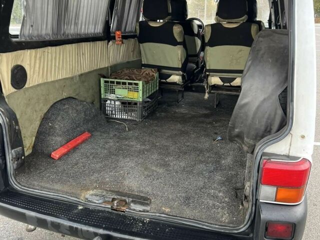 Фольксваген Transporter 2001 в Киеве на Automoto.ua Белый Фольксваген Transporter, объемом двигателя 2.5 л и пробегом 350 тыс. км за 4900 $, фото 8 на Automoto.ua