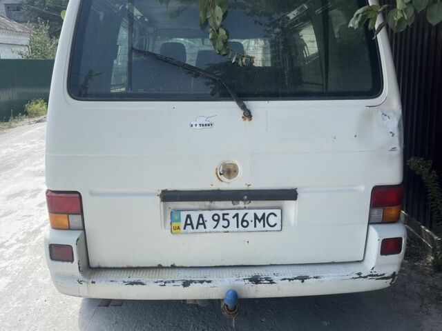 Фольксваген Transporter 2001 в Киеве на Automoto.ua Белый Фольксваген Transporter, объемом двигателя 2.5 л и пробегом 350 тыс. км за 4199 $, фото 2 на Automoto.ua