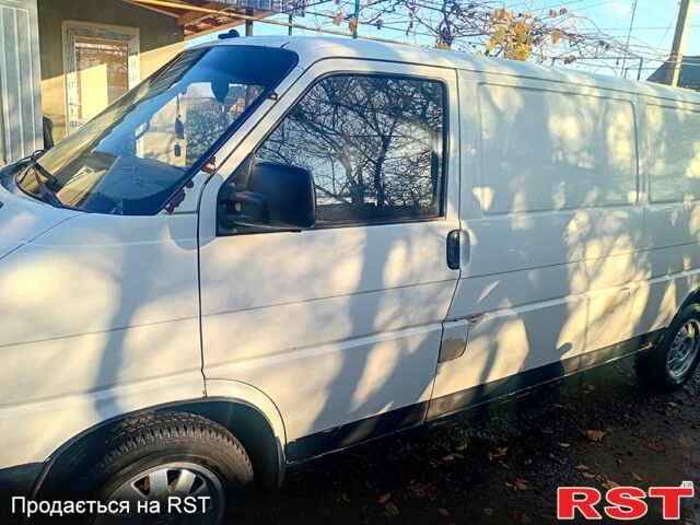 Белый Фольксваген Transporter, объемом двигателя 2.5 л и пробегом 0 тыс. км за 3850 $, фото 3 на Automoto.ua