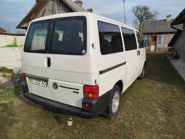 Белый Фольксваген Transporter, объемом двигателя 2.5 л и пробегом 430 тыс. км за 5350 $, фото 5 на Automoto.ua