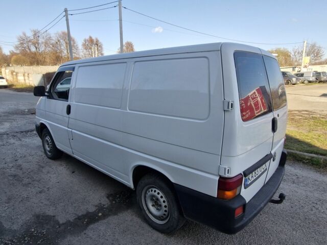 Белый Фольксваген Transporter, объемом двигателя 2.5 л и пробегом 432 тыс. км за 3800 $, фото 4 на Automoto.ua