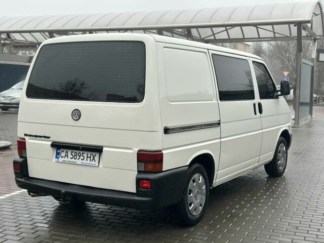 Білий Фольксваген Transporter, об'ємом двигуна 1.9 л та пробігом 295 тис. км за 5800 $, фото 2 на Automoto.ua