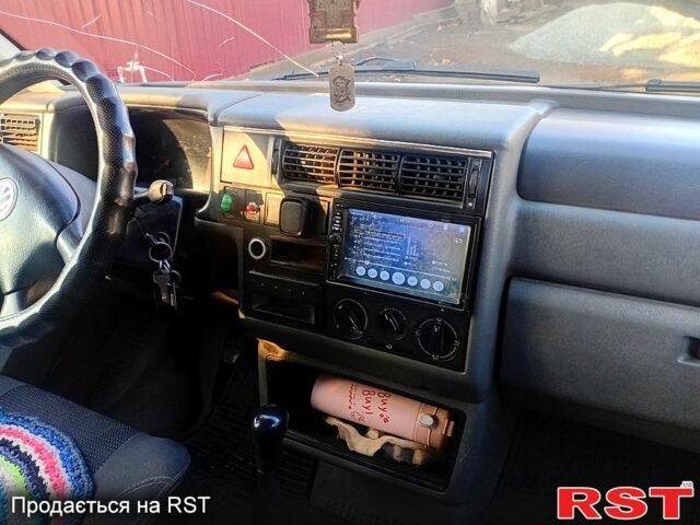 Белый Фольксваген Transporter, объемом двигателя 2.5 л и пробегом 0 тыс. км за 3850 $, фото 2 на Automoto.ua