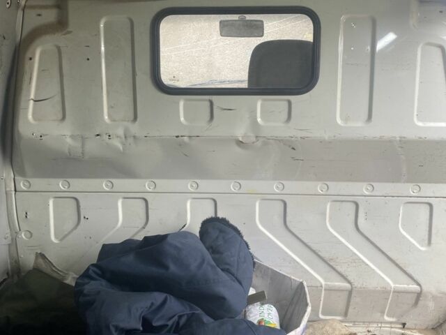 Белый Фольксваген Transporter, объемом двигателя 2.5 л и пробегом 275 тыс. км за 4500 $, фото 5 на Automoto.ua