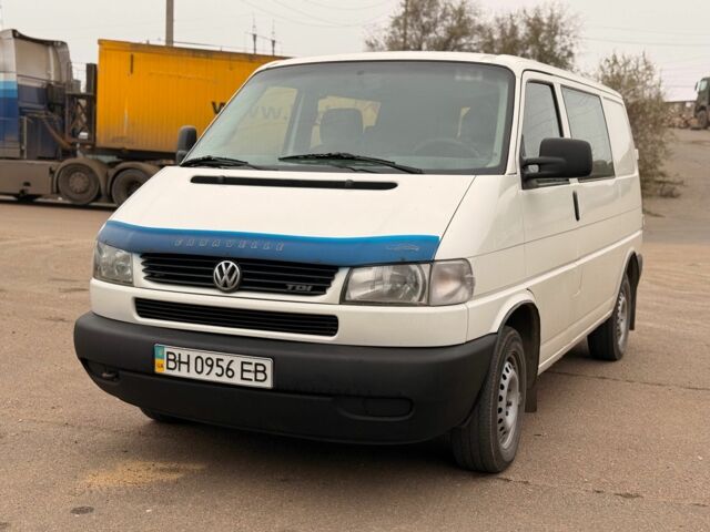 Белый Фольксваген Transporter, объемом двигателя 2.5 л и пробегом 408 тыс. км за 7300 $, фото 10 на Automoto.ua
