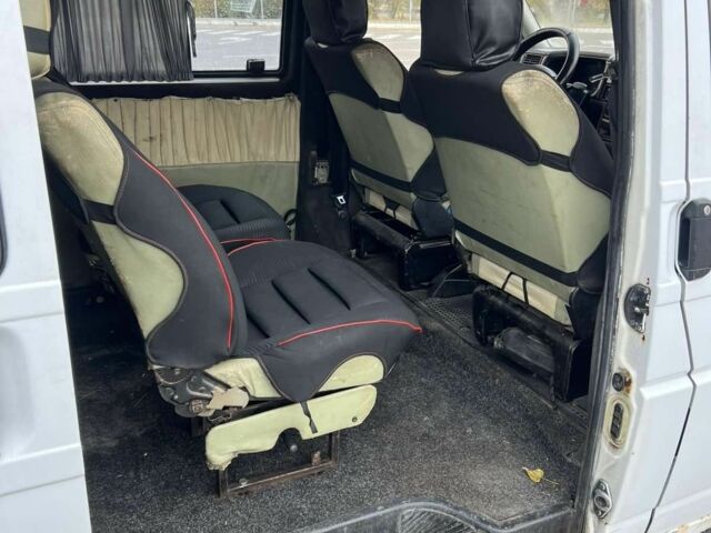 Фольксваген Transporter 2001 в Киеве на Automoto.ua Белый Фольксваген Transporter, объемом двигателя 2.5 л и пробегом 350 тыс. км за 4900 $, фото 7 на Automoto.ua