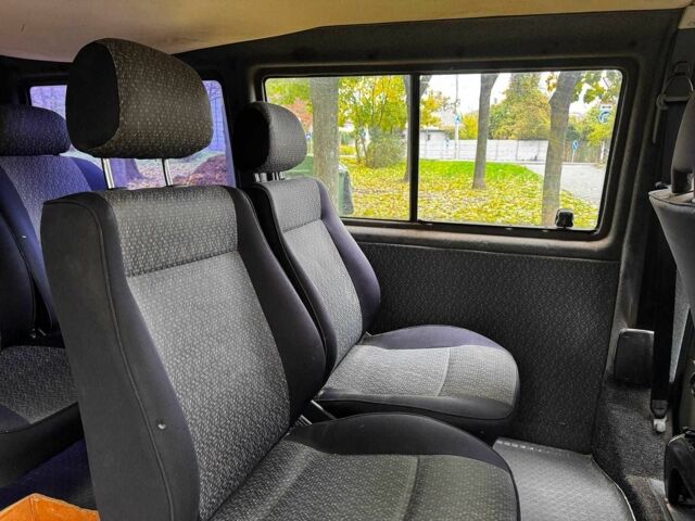 Фольксваген Transporter 2001 в Киеве на Automoto.ua Белый Фольксваген Transporter, объемом двигателя 2.5 л и пробегом 450 тыс. км за 4290 $, фото 17 на Automoto.ua