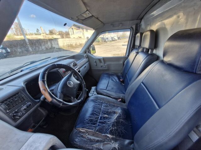 Белый Фольксваген Transporter, объемом двигателя 2.5 л и пробегом 432 тыс. км за 3800 $, фото 3 на Automoto.ua