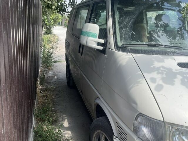 Фольксваген Transporter 2001 в Киеве на Automoto.ua Белый Фольксваген Transporter, объемом двигателя 2.5 л и пробегом 350 тыс. км за 4199 $, фото 3 на Automoto.ua