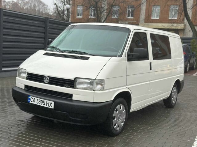 Білий Фольксваген Transporter, об'ємом двигуна 1.9 л та пробігом 295 тис. км за 5800 $, фото 1 на Automoto.ua