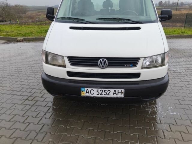 Белый Фольксваген Transporter, объемом двигателя 2 л и пробегом 290 тыс. км за 5800 $, фото 4 на Automoto.ua