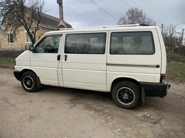 Белый Фольксваген Transporter, объемом двигателя 2.5 л и пробегом 400 тыс. км за 6700 $, фото 3 на Automoto.ua