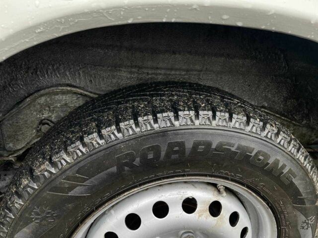 Білий Фольксваген Transporter, об'ємом двигуна 1.9 л та пробігом 597 тис. км за 3850 $, фото 10 на Automoto.ua