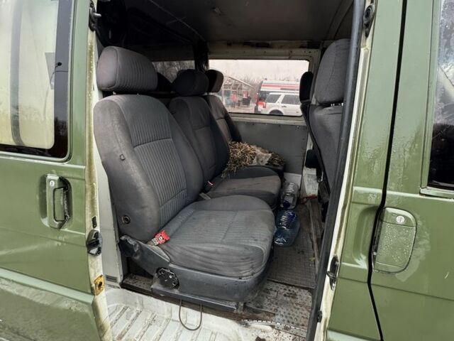 Білий Фольксваген Transporter, об'ємом двигуна 2.5 л та пробігом 132 тис. км за 3000 $, фото 6 на Automoto.ua
