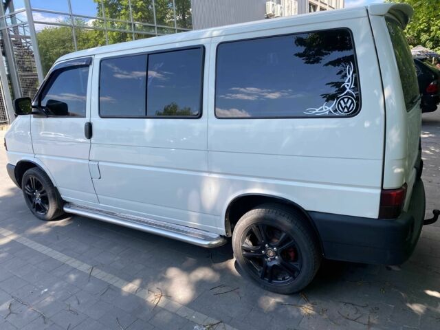 Белый Фольксваген Transporter, объемом двигателя 2.5 л и пробегом 306 тыс. км за 6300 $, фото 3 на Automoto.ua