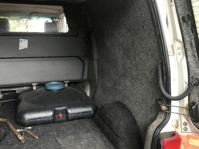 Белый Фольксваген Transporter, объемом двигателя 2.5 л и пробегом 289 тыс. км за 8500 $, фото 20 на Automoto.ua