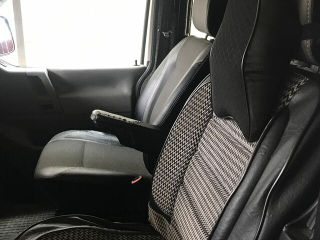 Белый Фольксваген Transporter, объемом двигателя 2.5 л и пробегом 289 тыс. км за 8500 $, фото 15 на Automoto.ua