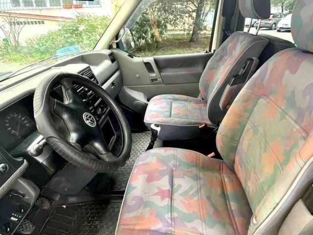 Фольксваген Transporter 2003 в Харькове на Automoto.ua Белый Фольксваген Transporter, объемом двигателя 2.5 л и пробегом 300 тыс. км за 5800 $, фото 6 на Automoto.ua