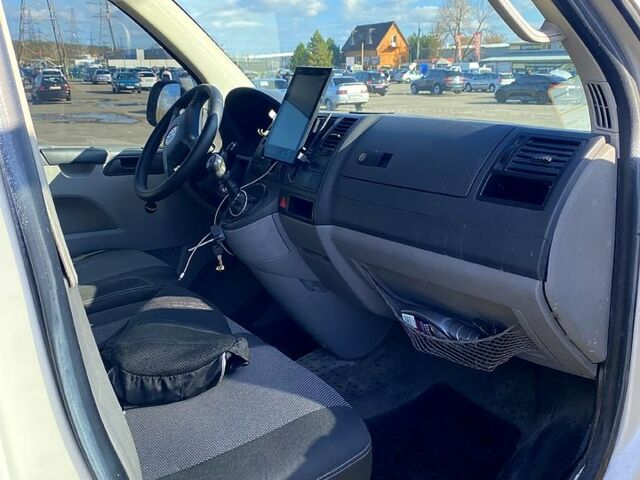 Фольксваген Transporter 2004 в Харькове на Automoto.ua Белый Фольксваген Transporter, объемом двигателя 1.9 л и пробегом 600 тыс. км за 6200 $, фото 6 на Automoto.ua