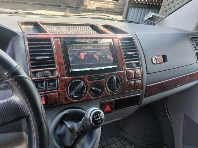 Белый Фольксваген Transporter, объемом двигателя 1.9 л и пробегом 2 тыс. км за 8700 $, фото 8 на Automoto.ua